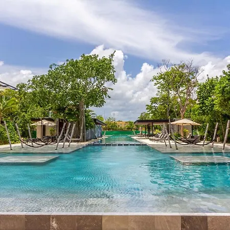 Two Bedroom Penthouse In Playa Del Carmen 304E